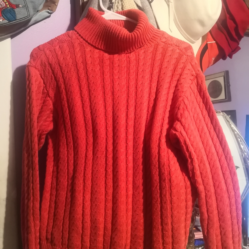 High collar cotton sweater